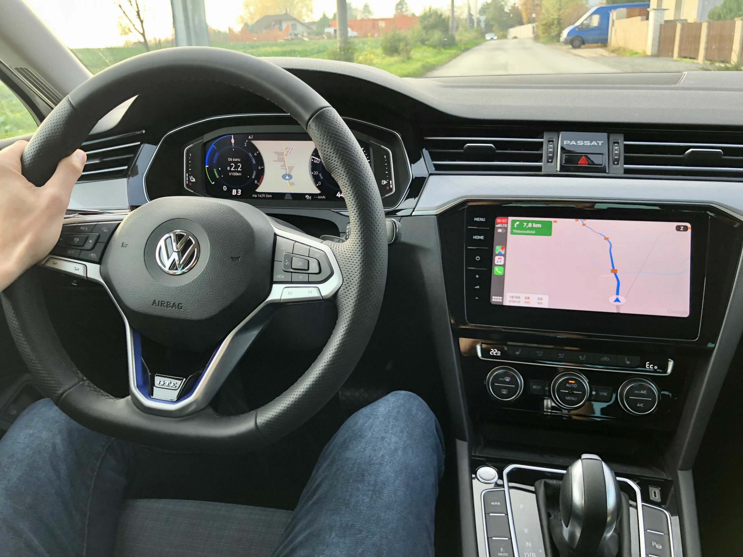 VW Passat GTE